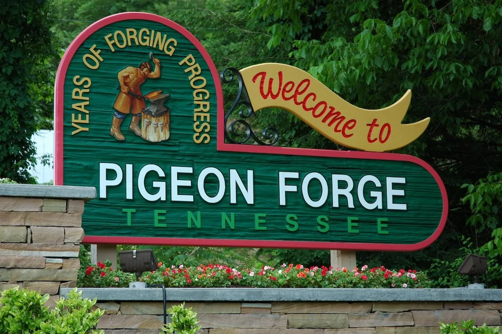 weekend in pigeon forge