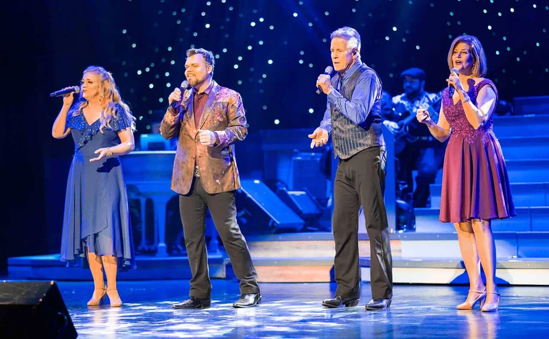 pigeon forge christmas show
