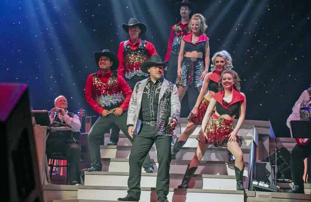 kyle and dancers