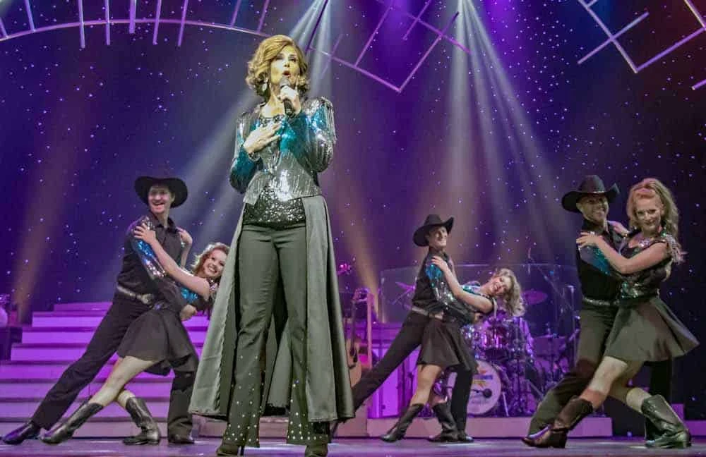 singer and dancers