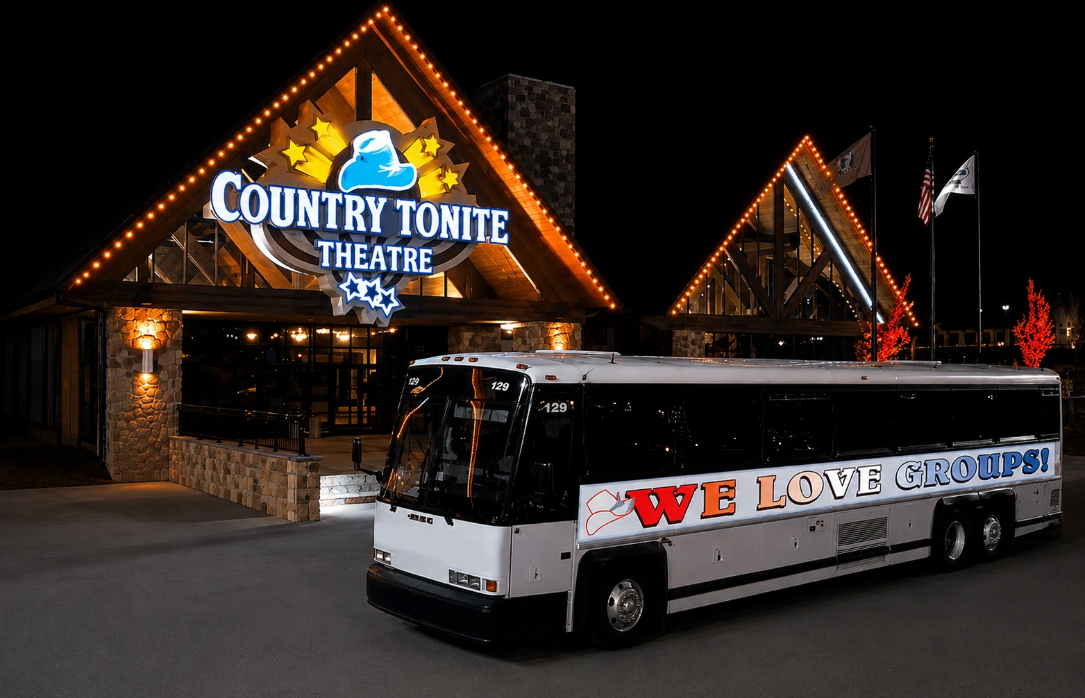 country tonite show is the best attraction for large tour groups in pigeon forge