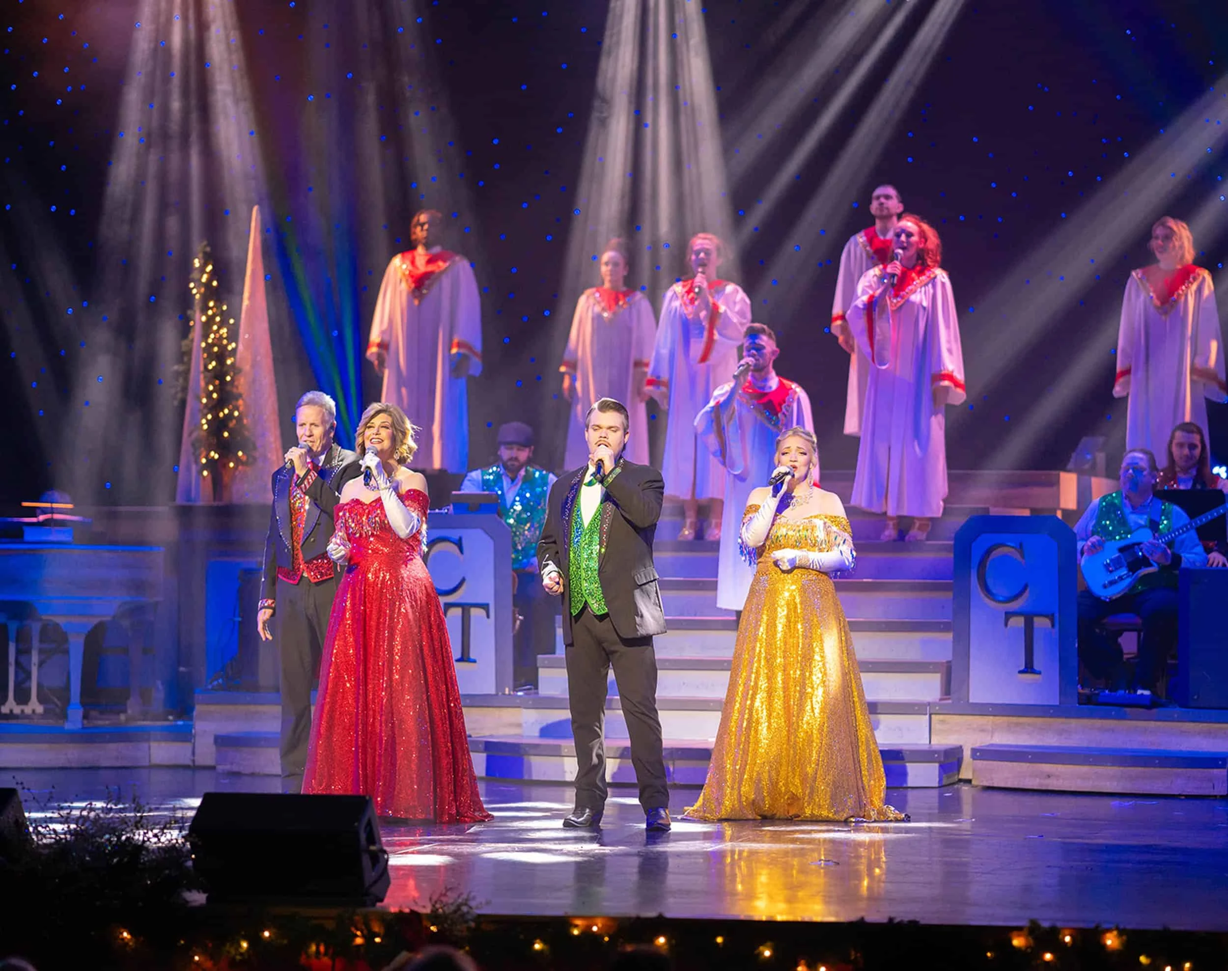 pigeon forge christmas show
