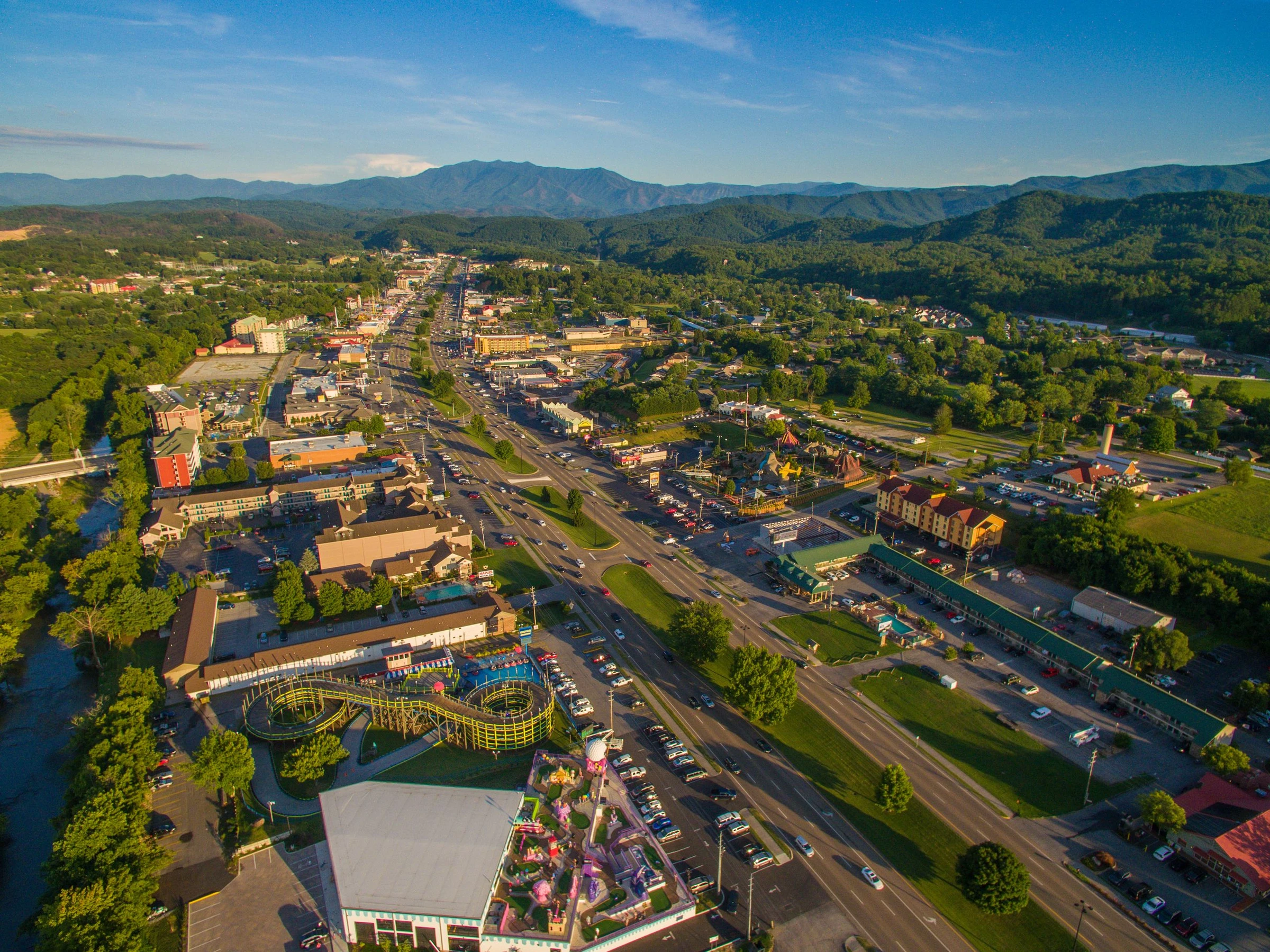 aerial view of pigeon forge tennessee