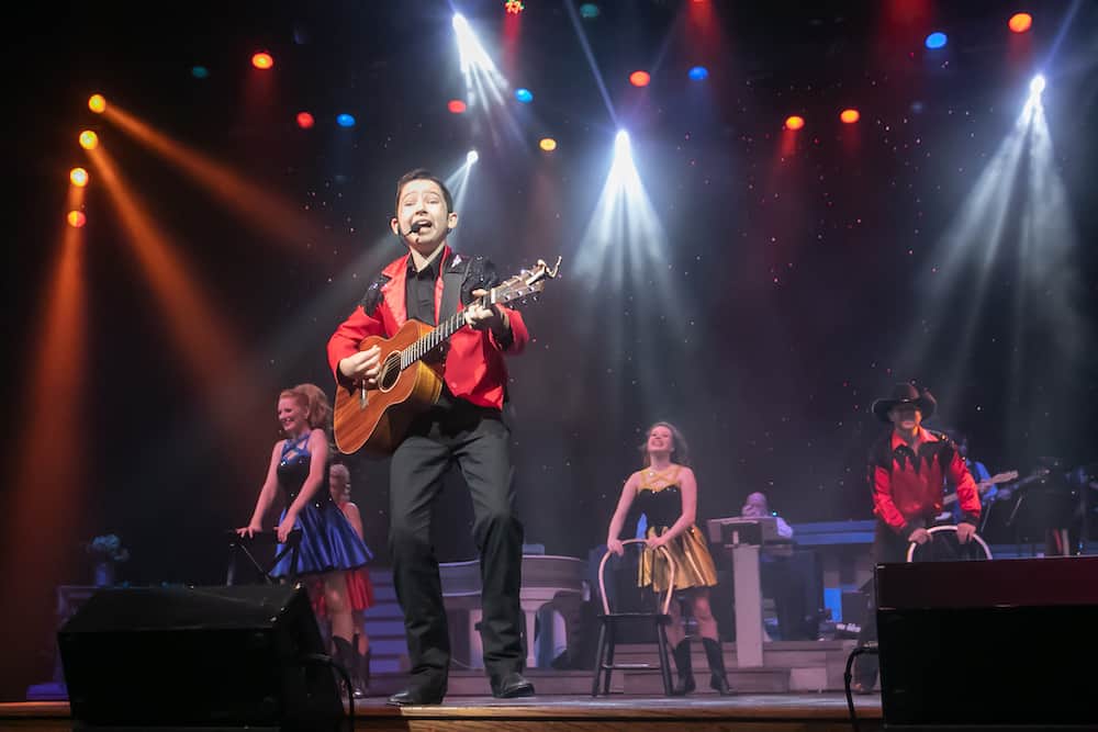 Ring in the New Year With a Special Show at Country Tonite