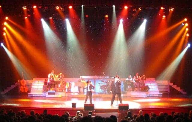 Ring in the New Year With a Special Show at Country Tonite