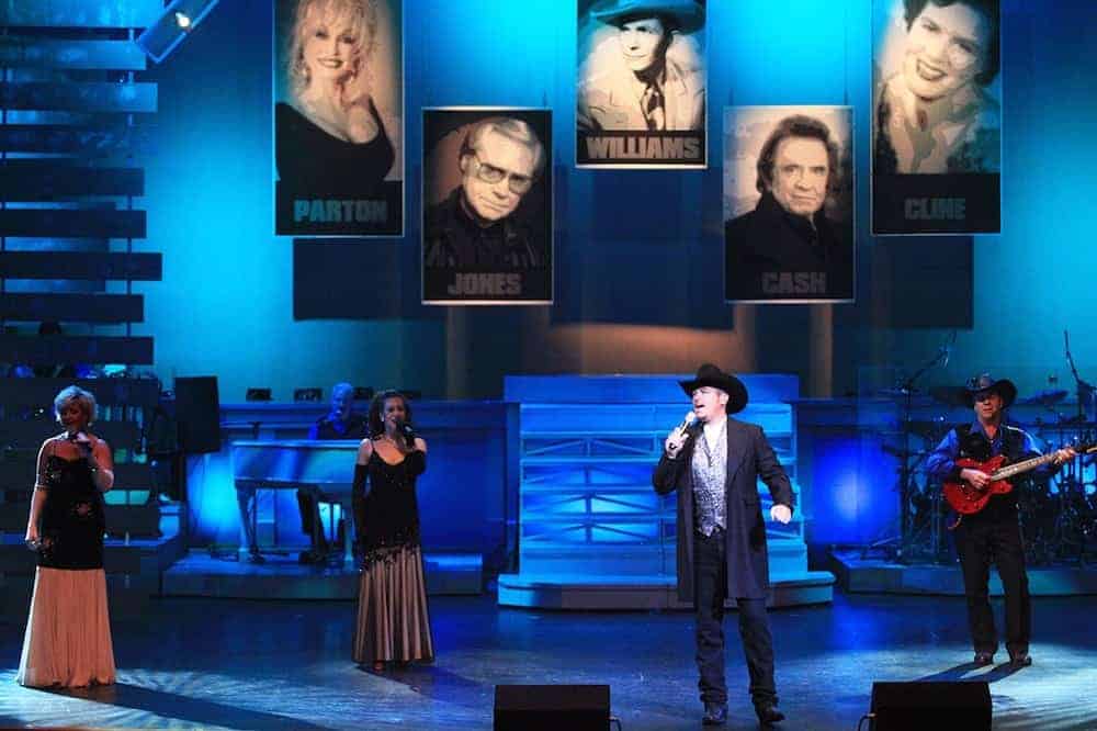 Take a Behind the Scenes Video Tour of the Country Tonite Theatre in Pigeon Forge