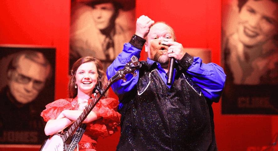 5 Reasons Our Show in Pigeon Forge TN Should Be On Your Vacation Itinerary
