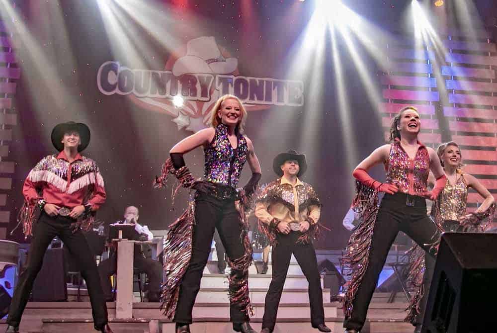 Top 4 Reasons to Add Our Pigeon Forge Show to Your Spring Vacation Plans