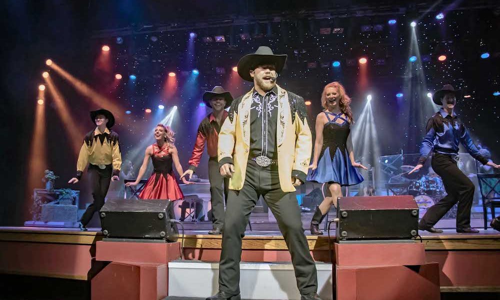 3 Shows to See at Our Pigeon Forge Theater