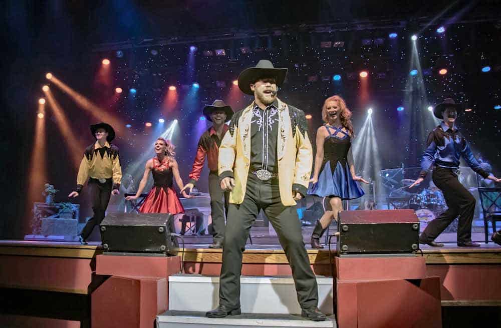 4 Great Ways to Experience Our Music Shows in Pigeon Forge TN