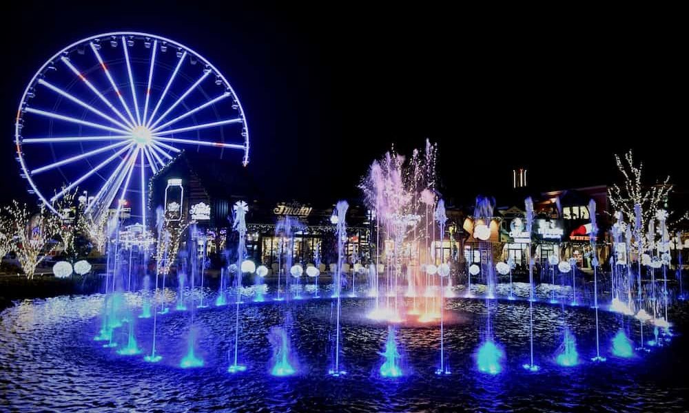 Top 4 Fun Things To Do in Pigeon Forge at Night
