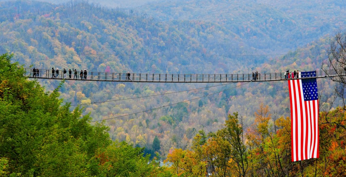 6 Patriotic Things to Do in Pigeon Forge TN & the Smokies This Summer