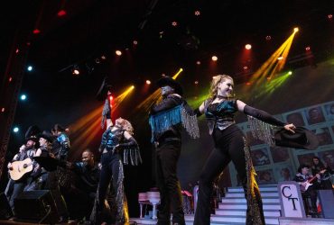 Top 4 Things to Do in the Smoky Mountains for Country Music Fans