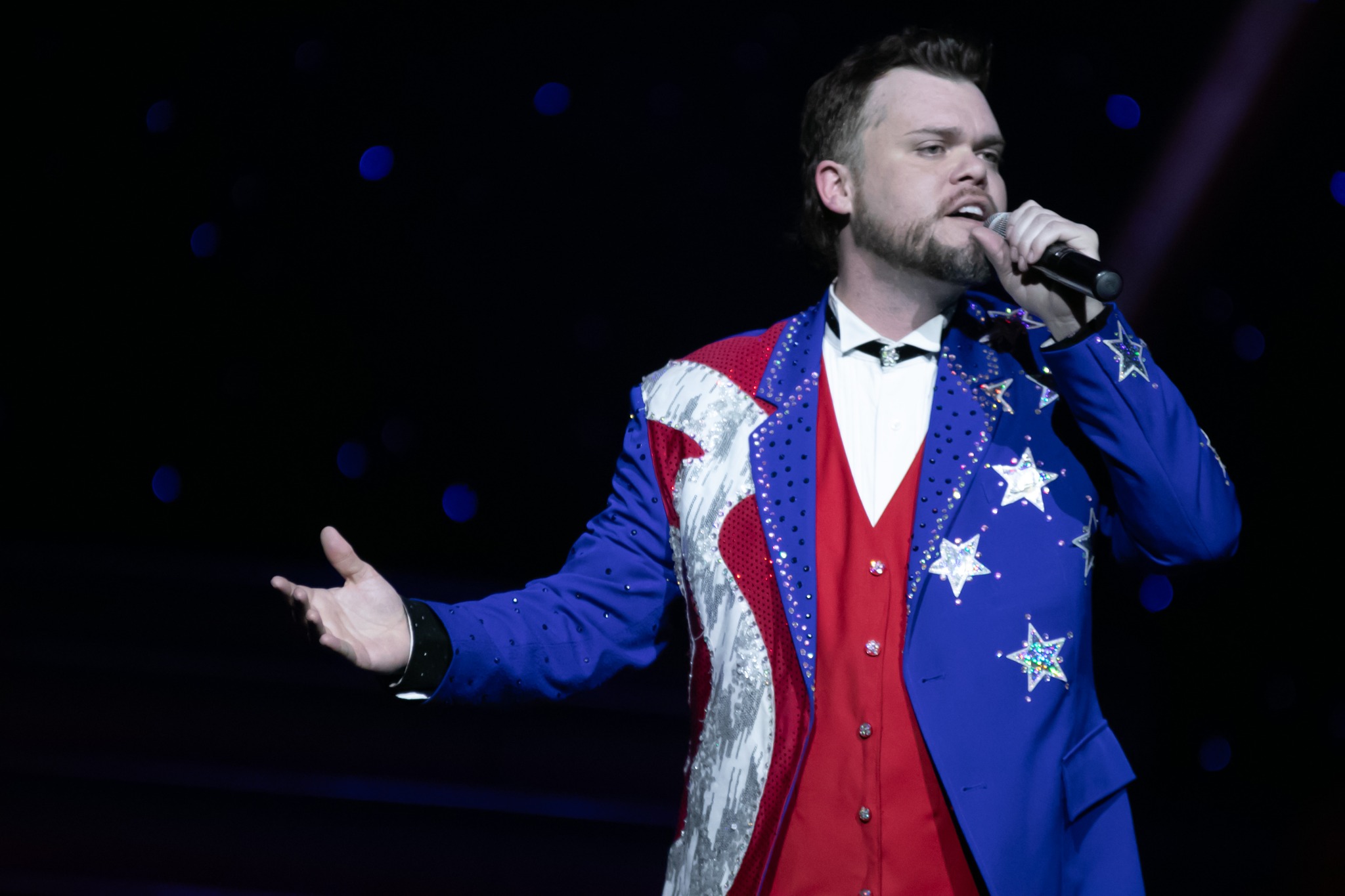 patriotic show pigeon forge